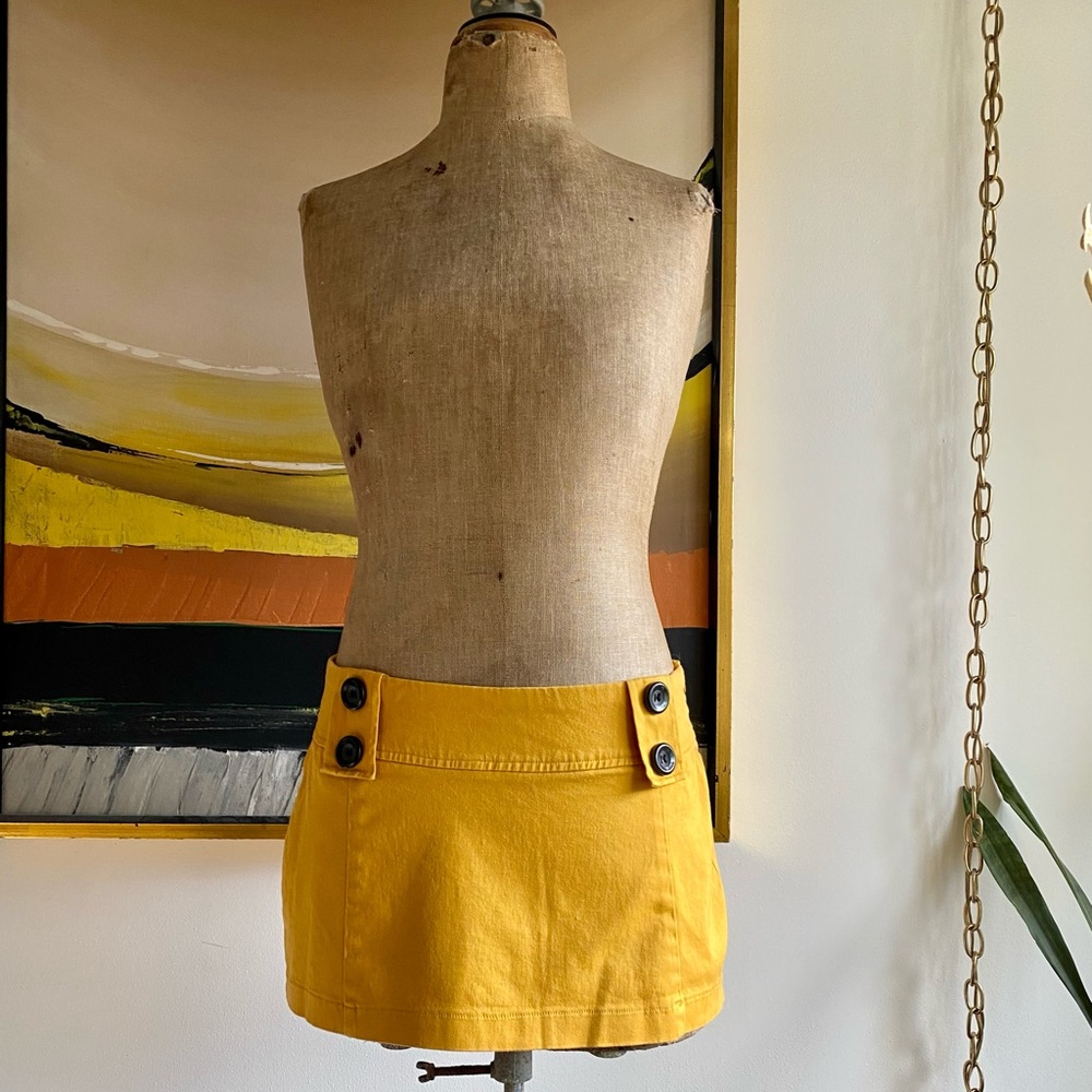 90s / Y2K Mod Mini skirt